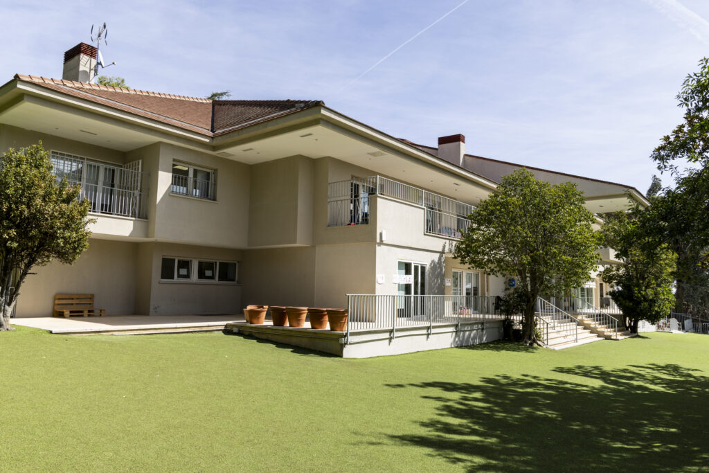 Dallington-Exterior-Dallington-School