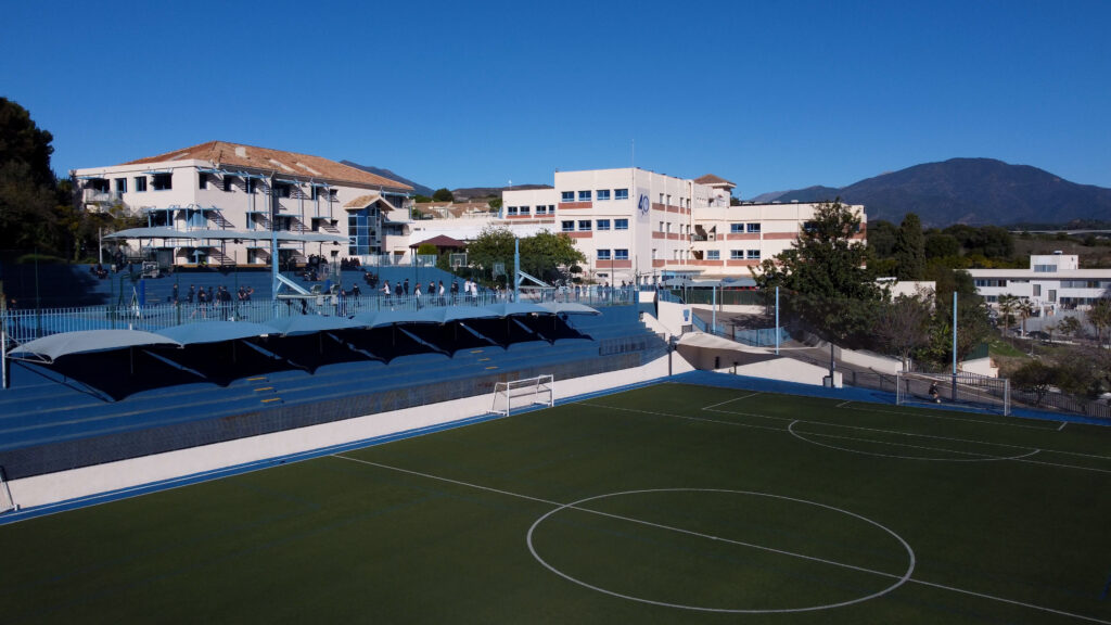 13-Fatima-Fernandez-1