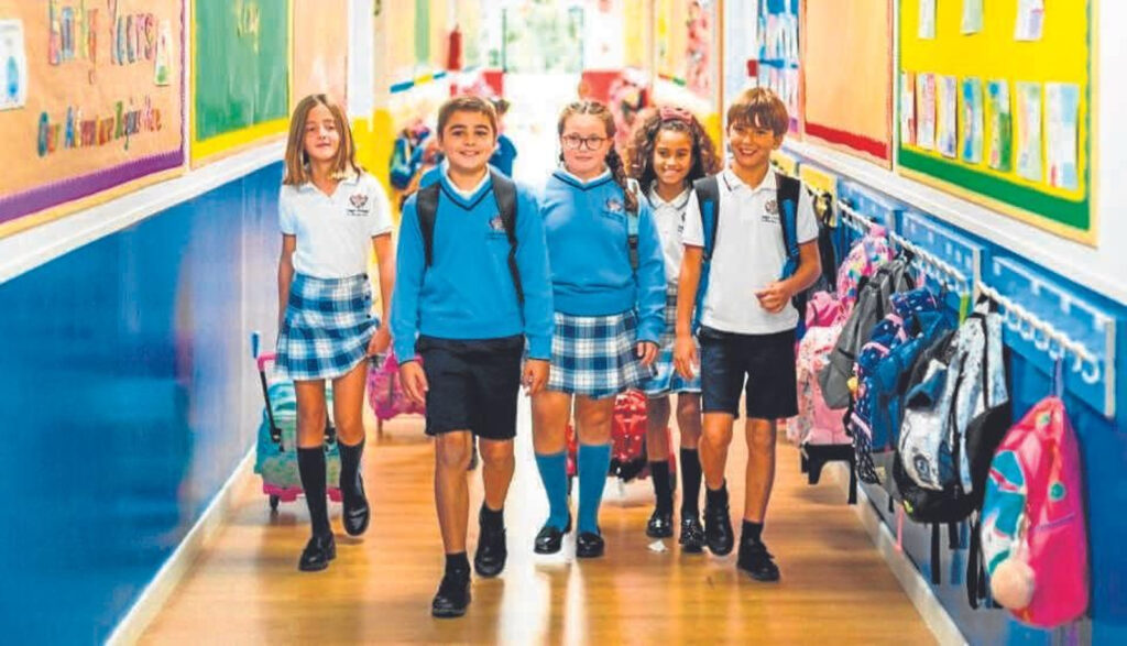 6ab32b8f-662a-4ed2-8887-b0ef8b85b15d_source-aspect-ratio_1600w_0-Alexander-Wickham