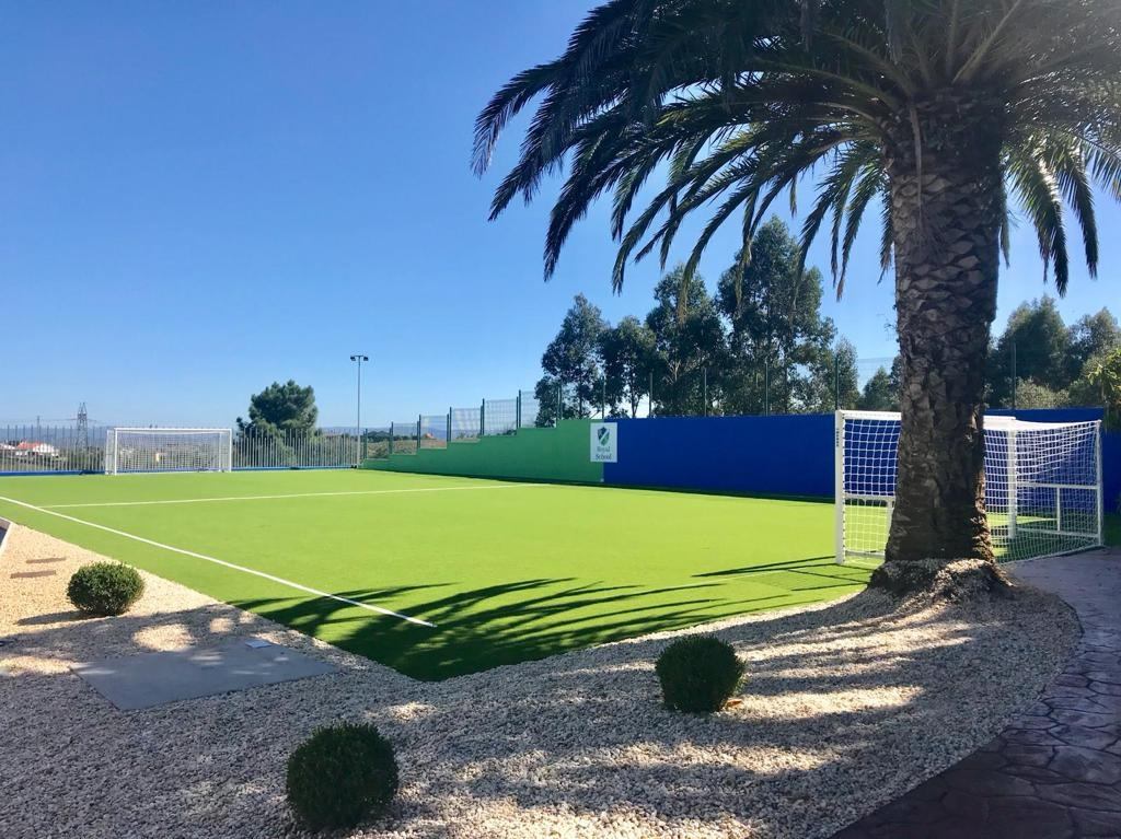 8AA18006-0C62-454D-8916-C96DE85193B4-Royal-School