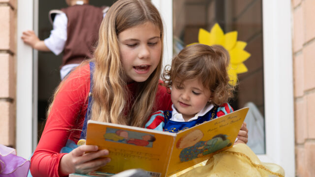 Caxton-College-World-Book-Day-Caxton-Comunicacion