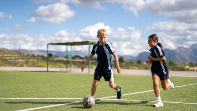 EXTRAESCOLARES-2red-Karen-Ivorra