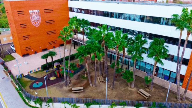 FACHADA-Captura-de-pantalla-2024-01-29-a-las-14.09.48-edit-1-Mabela-Ballester-Aliaga