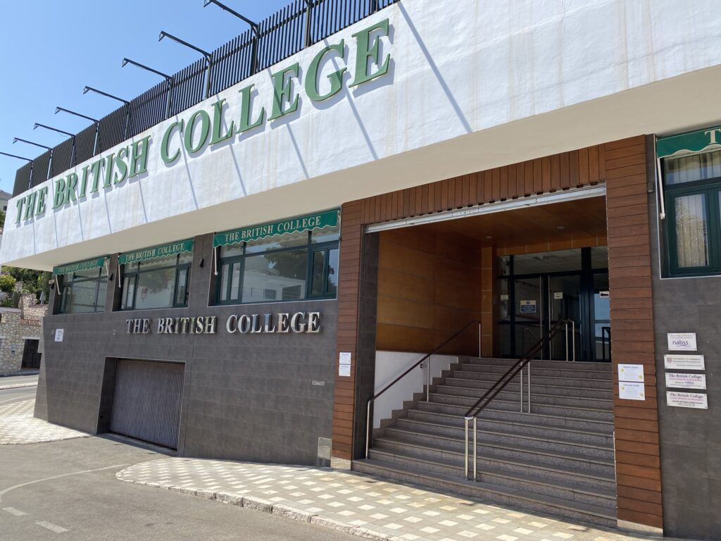 Fachada-IMG_0556-The-British-College-of-Benalmadena-The-British-College