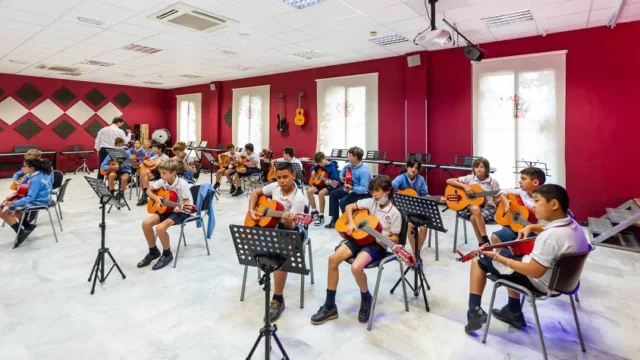 Sage-College-Jerez-photo-9-Alexander-Wickham