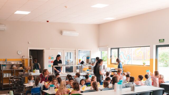 british_23-Head-Administracio