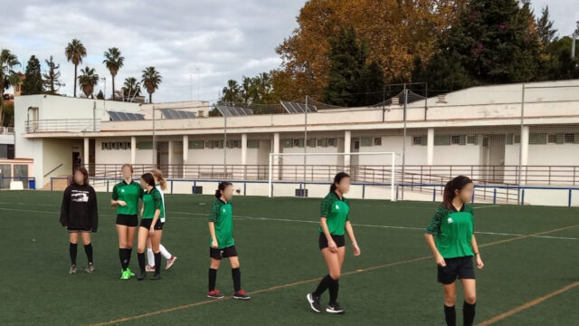 extracurricular_02-Tony-Brown