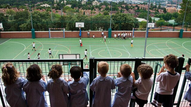 11587_early_years_students_in_playground_1.jpg-Lindsey-Davies-1