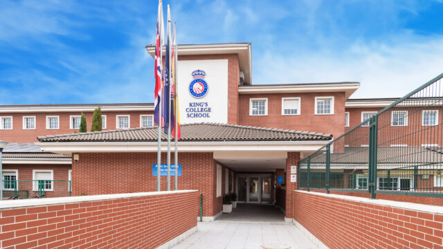 DSC_0877-2-Lindsey-Davies-1