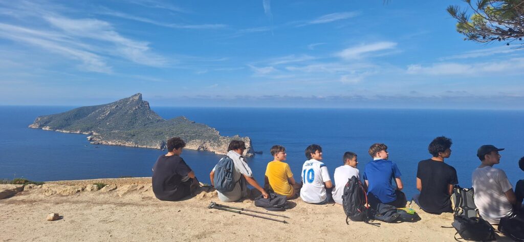 Extra-curricular-2-clare-mooney-1