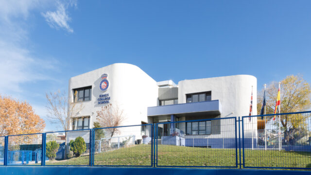 KING´S-COLLEGE-MORALEJA_SA_45-Lindsey-Davies-1