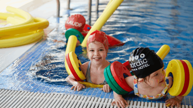 LES-Swimming-Pool-Isabel-Fernandez-Lerga