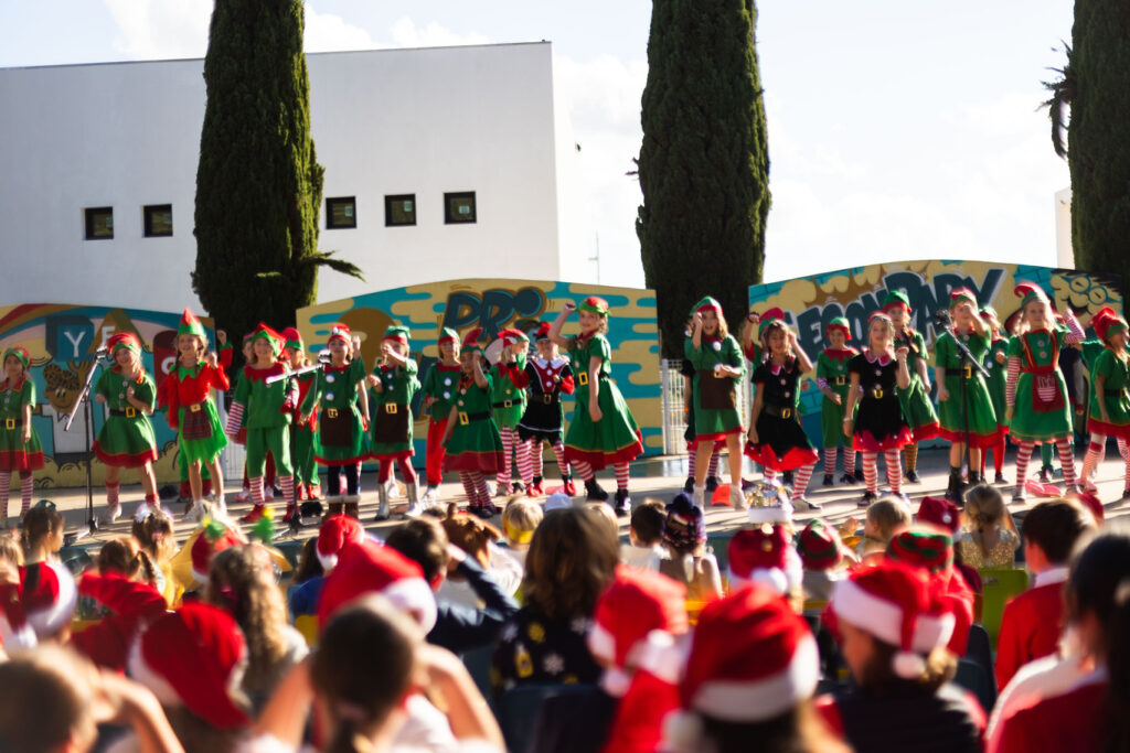 School-Enviroment-2-Carlie-Harwood-Torres