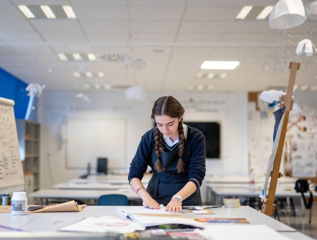 a-levels_4_0.jpg-Gabriel-Cristian-Sosa-Pons