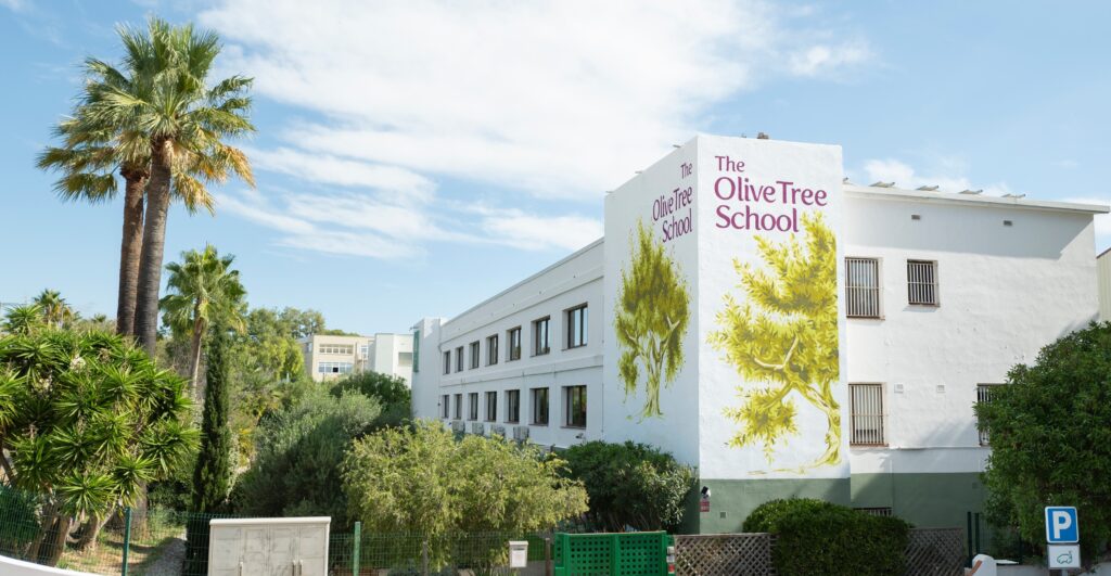 whole-school-2-James-Hoyle